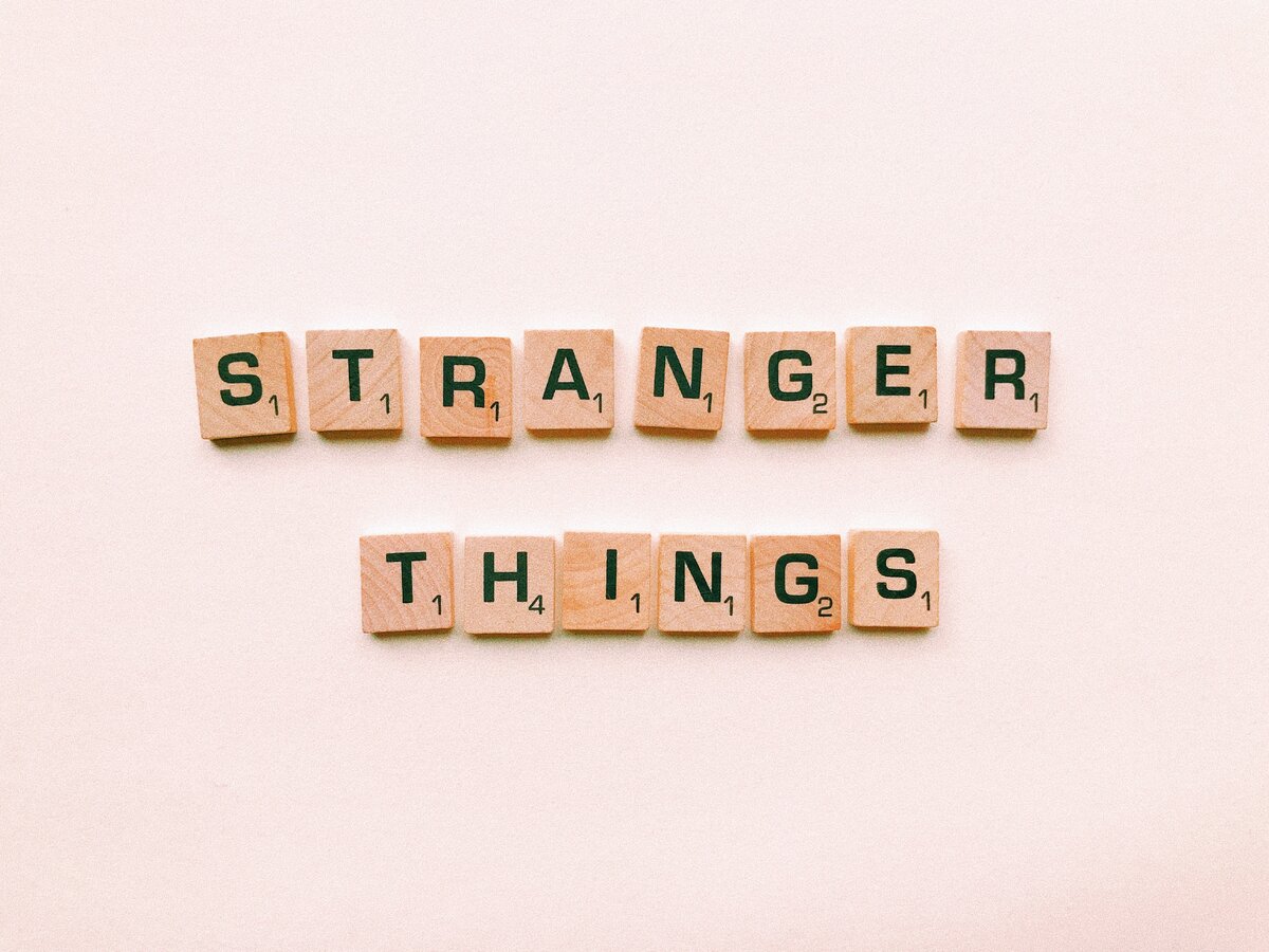 https://www.pexels.com/photo/stranger-things-letter-tiles-944740/