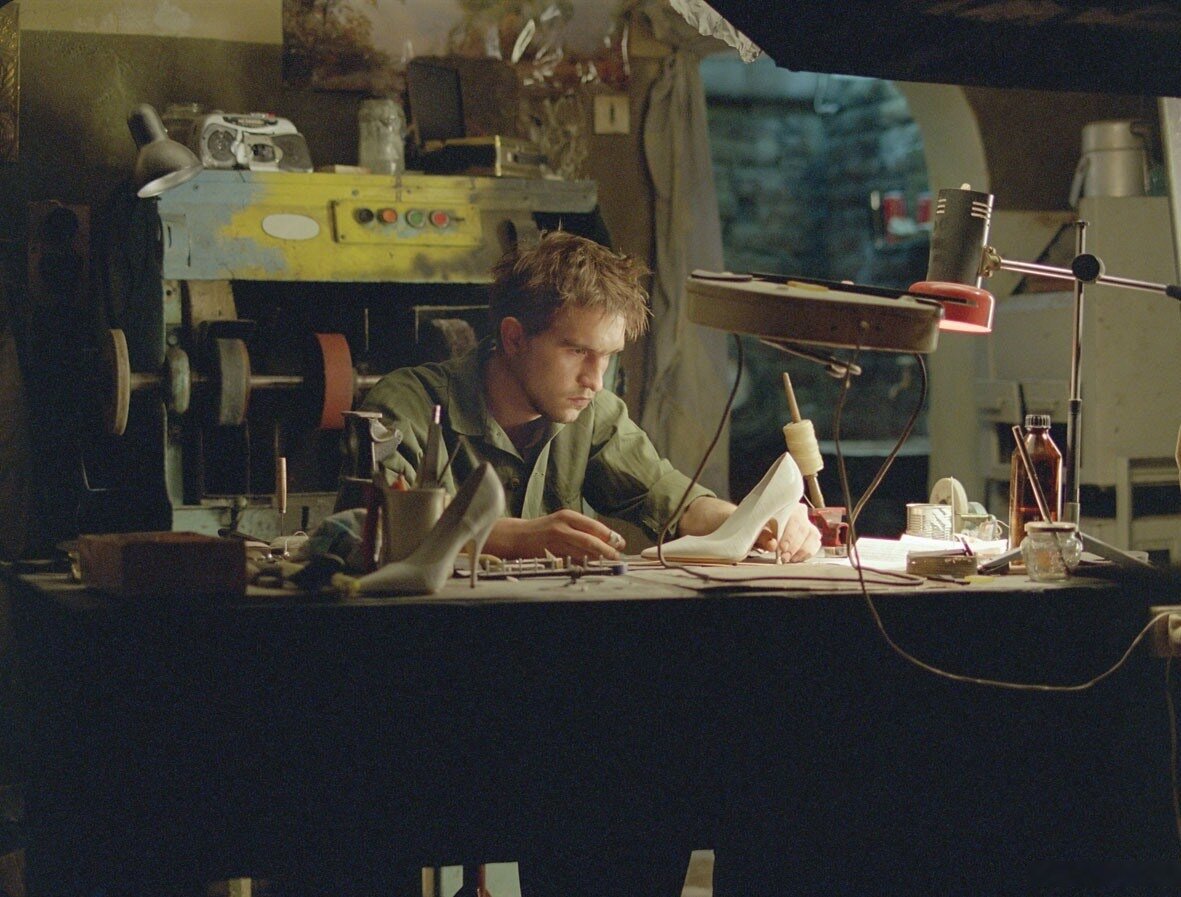 кадр из фильма "Короткое замыкание", "Срочный ремонт"