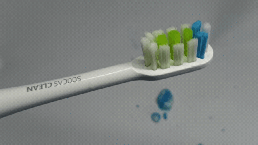 Что мы знаем о электрических зубных щётках? Я например, что они очищают налёт лучше, чем обычные, с ними удобнее следить за чисткой. Поэтому я и решил проверить, что правда, а что нет.-5