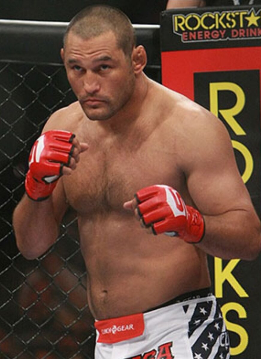 Ден Хендерсен