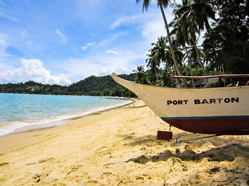 http://www.philippinesalacarte.com/wp-content/uploads/2017/04/port-barton-4.jpg