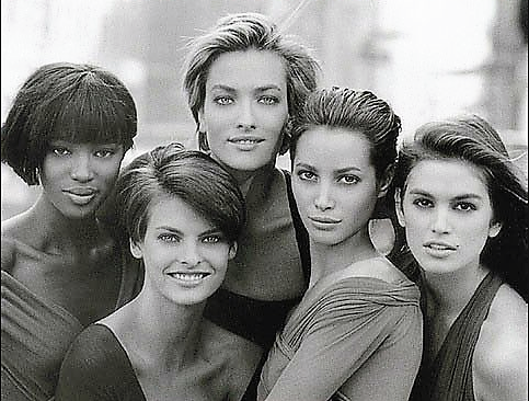 Один из вариантов женской супер пятерки (без К.Шиффер). Фото с Яндекс.Картинки