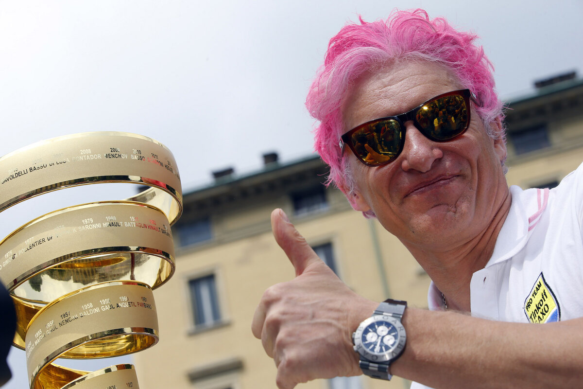 Предприниматель сравнил ситуацию со Сбербанком с противостоянием Apple и Samsung. Фото: worldtourcycling.cz.