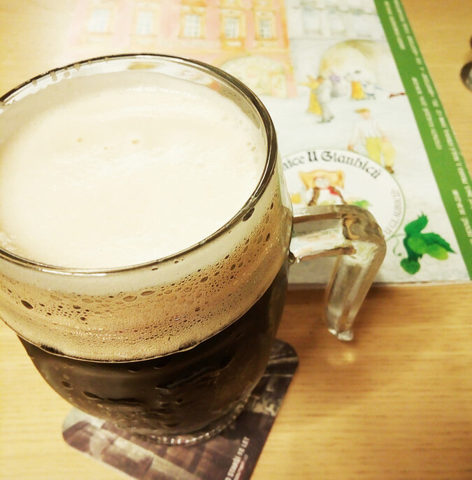 Почти литр натурального пенистого за 30 крон (~90 руб.)