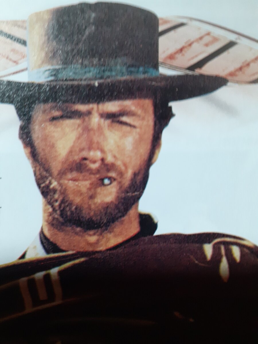 Клин Иствуд в образе