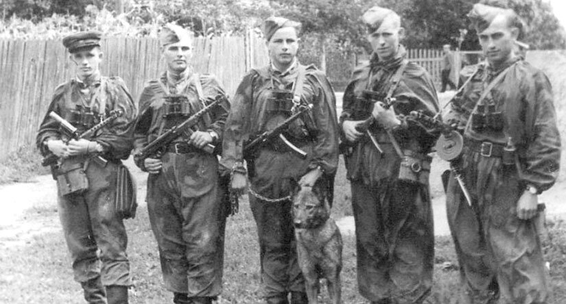 Спецгруппа СМЕРШ в украинском селе