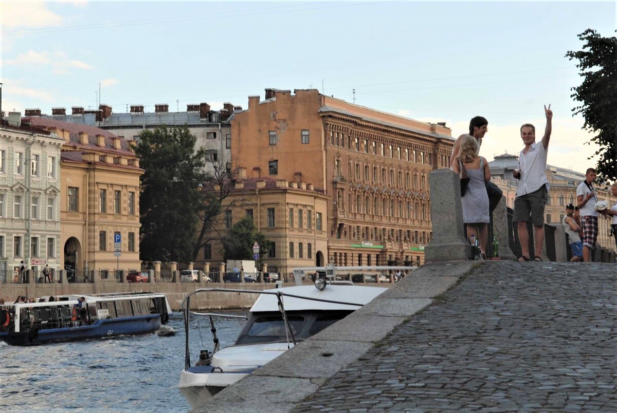 Набережная Фонтанки. Фото Елены Головань.