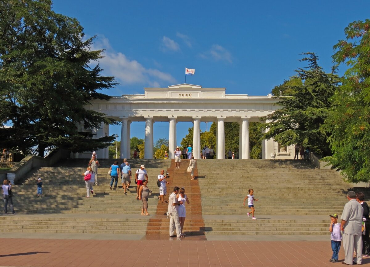 Севастополь. Графская пристань. Фото из бесплатного источника