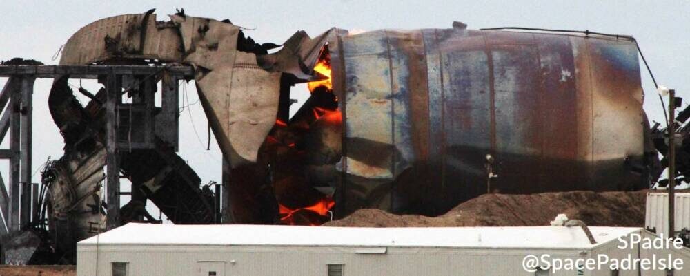 Останки аппарата / Twitter — @SpacePadreIsle