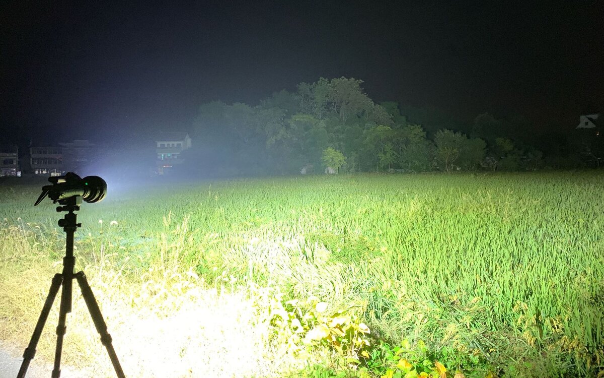 Acebeam X70 освещение