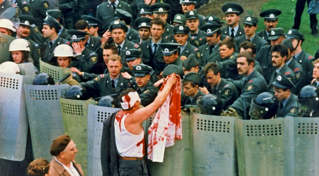 Митинг в минске 1995. Чернобыльский шлях 1996. Лукашенко 1996. Марка маршал жуков. Беларусь 1996.