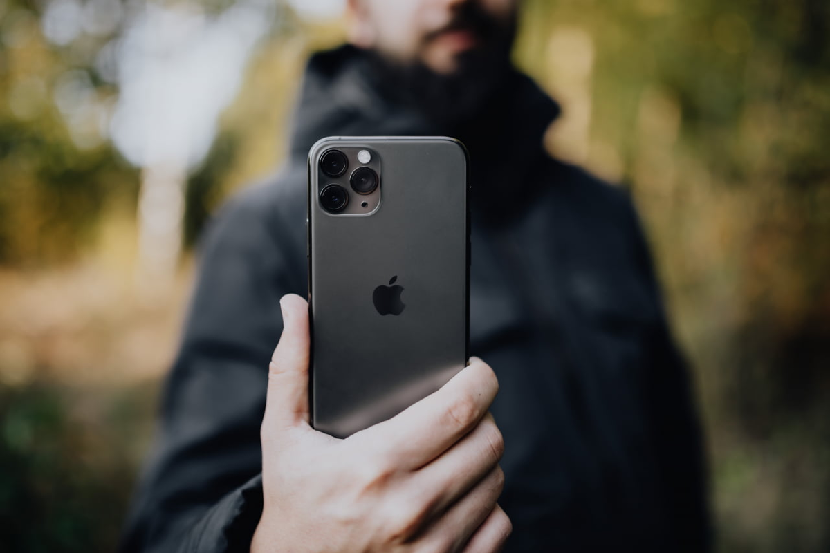 Как стать айфоном. Iphone 13 Pro Max черный. Iphone 13 Pro Black. Iphone 11 Pro Black. Iphone 13 Pro Space Grey.