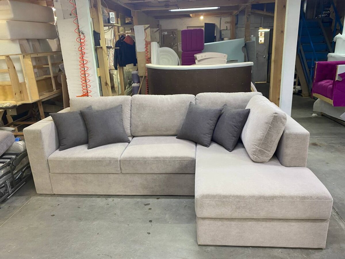 Мягкий угловой диван Дивастра