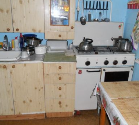 Маленькая кухонка(фото из интернета).