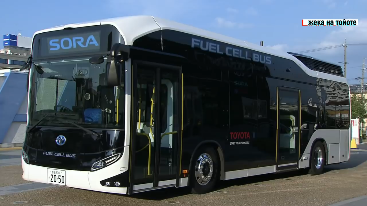Toyota планирует представить более 100 автобусов на топливных элементах, в основном в столичном районе Токио, в преддверии Олимпийских и Паралимпийских игр в Токио в 2020 году. широкая публика.