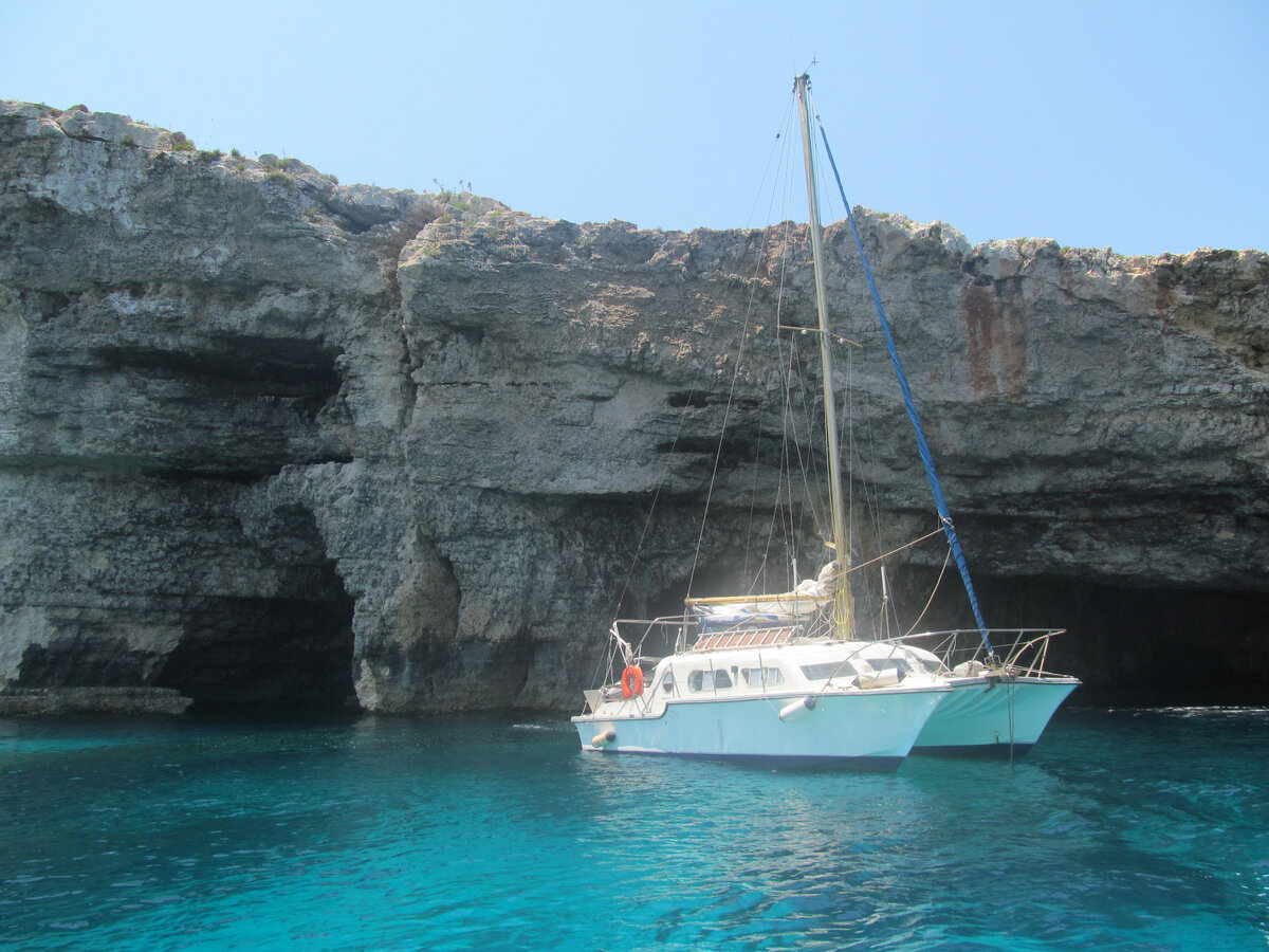 Мальта. Картинка из личного архива. Белеет парус О-Д-И-Н-О-К-И-Й ...