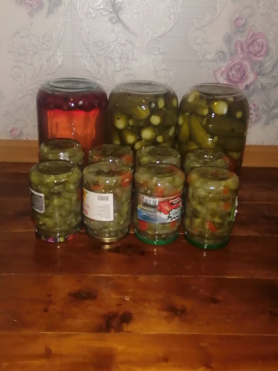 И компотик из малины