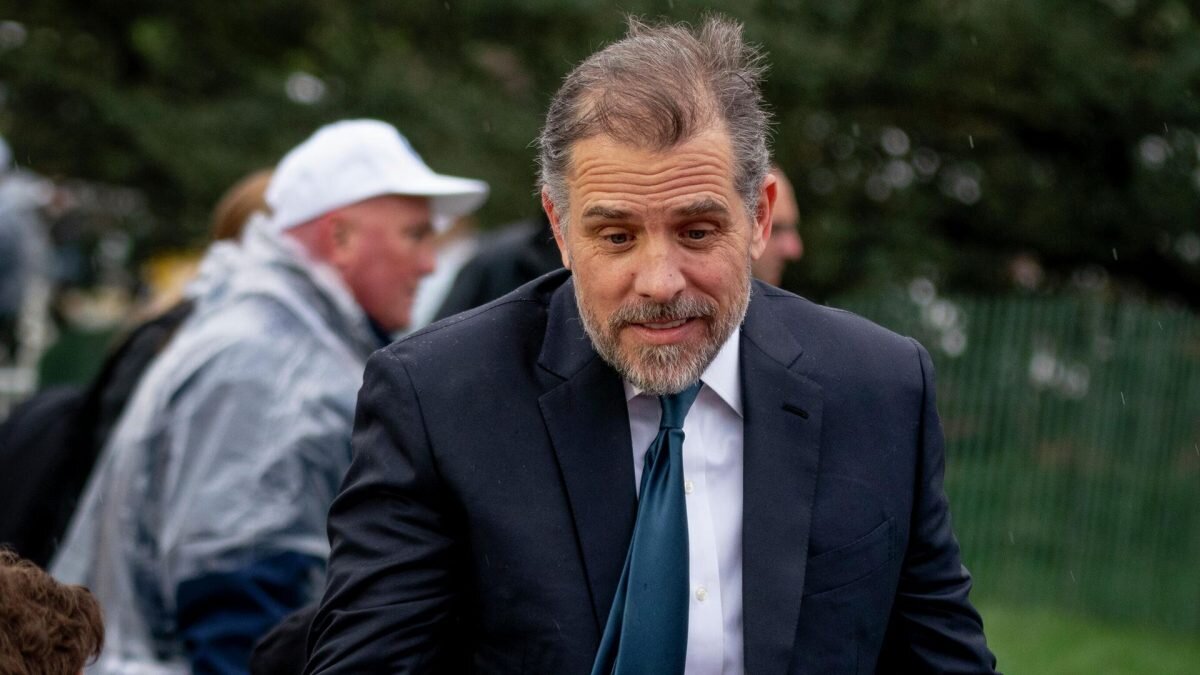    Фото: © AP Photo / Andrew Harnik Август Макаров