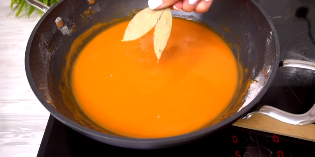 Вкуснейшая подлива за 3 минуты: к котлетам, тефтелям, сосискам и не только, готовлю как бабушка научила. Золотой рецепт на века.