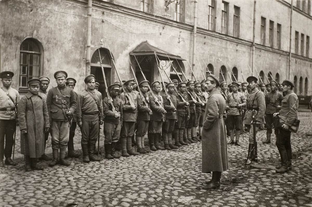 Что стало после революции. Ярославское восстание 1918г.. Ярославль 1917 год. Мятеж в Ярославле в июле 1918. Восстание 1918 года.