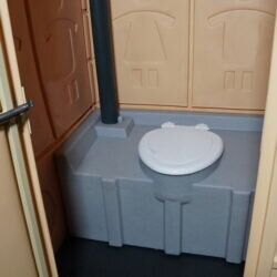 Туалетная кабинка Эконом – это лучший уличный биотуалет на даче и стройке ЗАЧЕМ СТРОИТЬ? — КУПИТЕ ГОТОВЫЙ ТУАЛЕТ! Дачник? Нужен туалет на дачу или для приглашенных строителей?-84