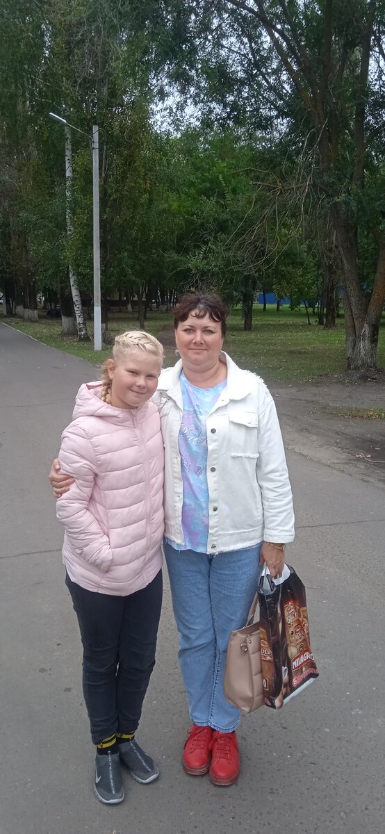 Это мы идем в больницу