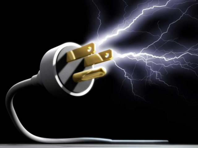 Для обеспечения безопасности пользователей, вся электротехническая продукция проходит процедуру подтверждения качества, согласно ТР ТС 004/2011 «О безопасности низковольтного оборудования». Действие данного регламента распространяется на низковольтное оборудование, используемое при напряжении от 50 до 1000 В переменного тока и от 75 до 1500 В постоянного тока.