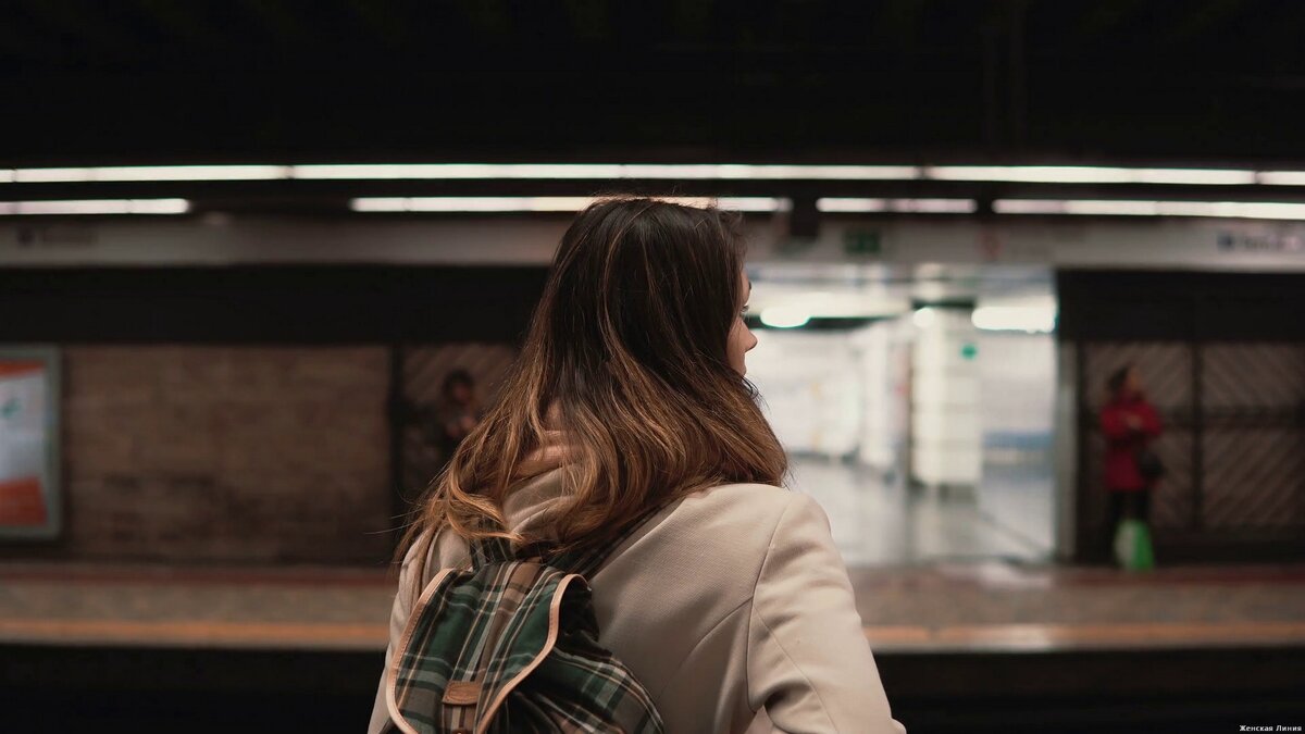 Он отвезет вас, сядет на такси или будет сопровождать пешком.