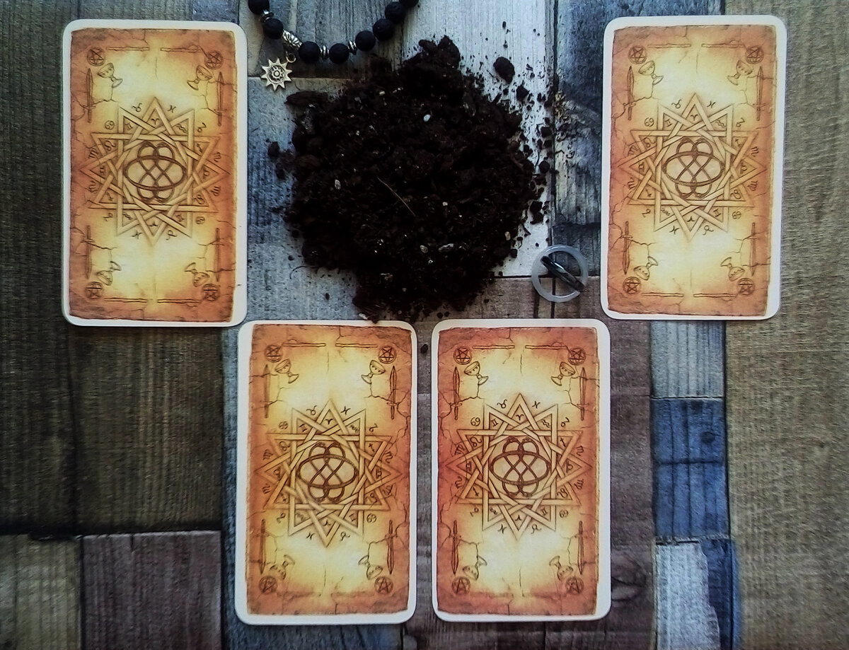 Гадание на Таро: Мое состояние по стихии Земли