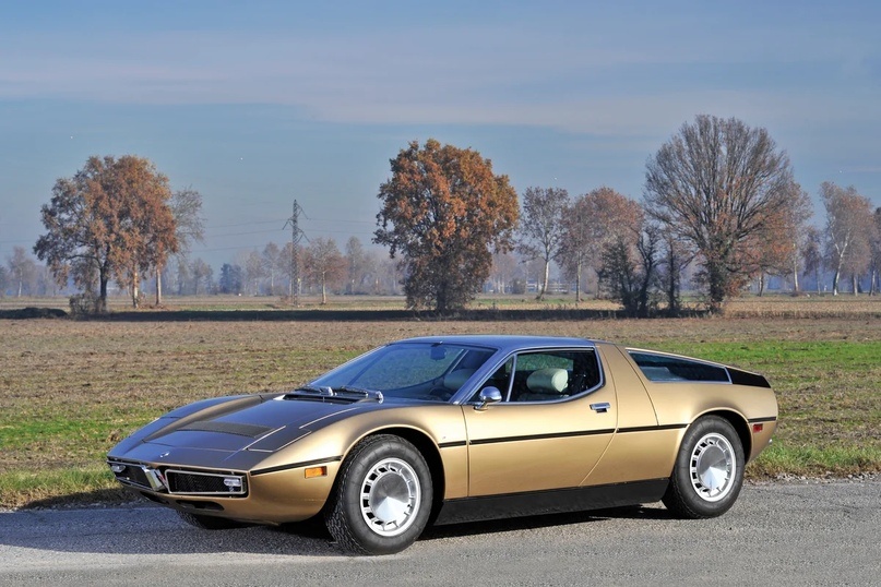 Maserati Bora