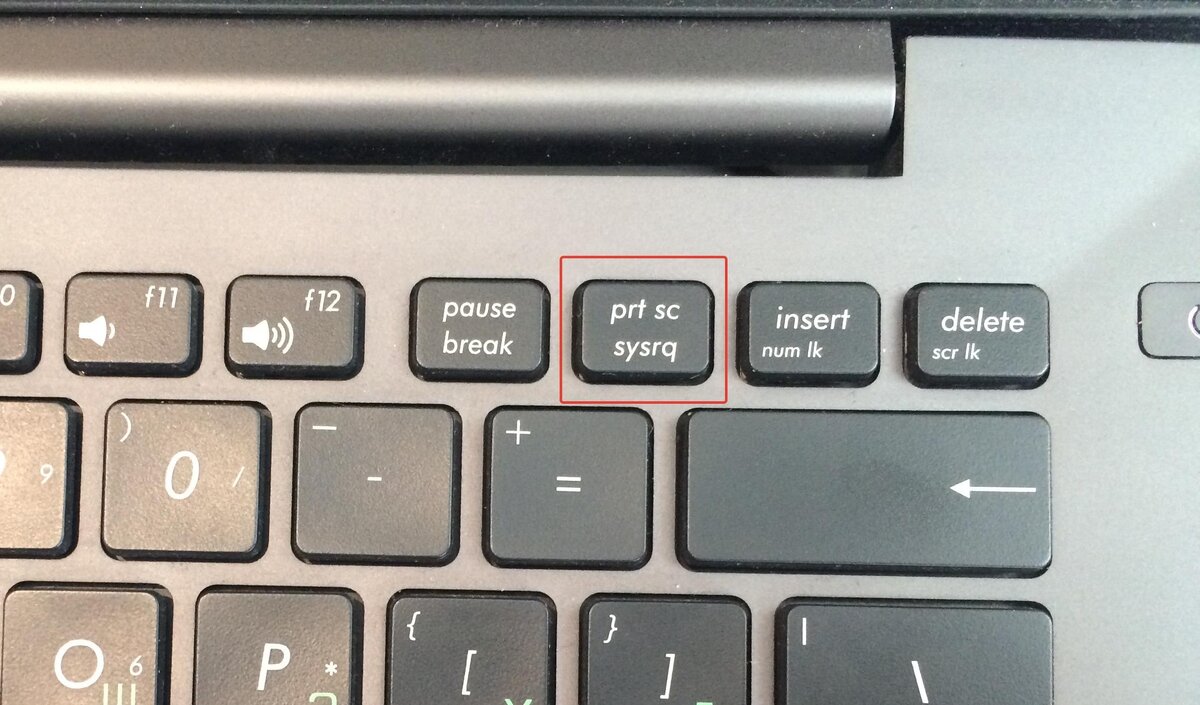 Скриншот без print screen. Принтскрин клавиша на ноуте. Prt SC SYSRQ кнопка. Кнопка скрин на ноутбуке самсунг. Клавиша PRTSCR на клавиатуре.
