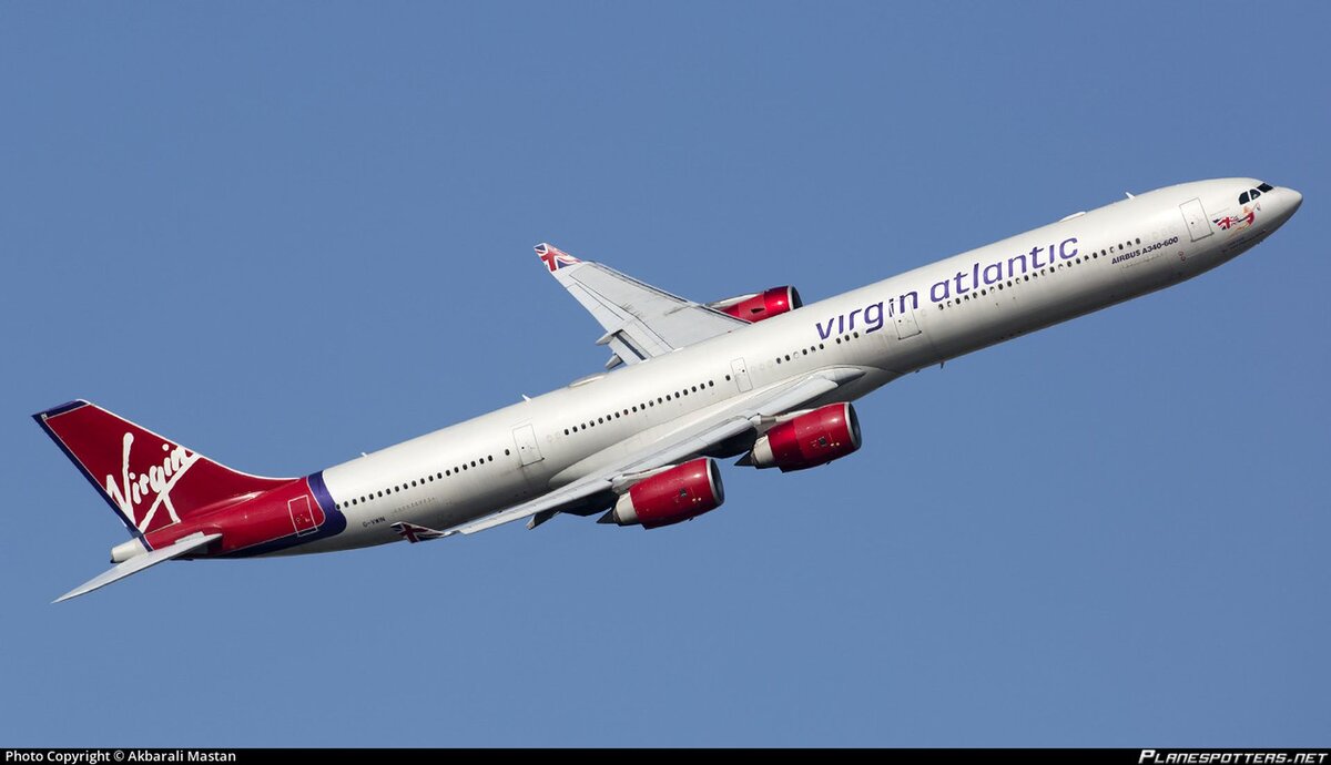 Lady Luck (на фото - покидающая лондонский Хитроу) - возможно, благодаря имени пока имеет явные шансы продолжить работу: её выкупила European Aviation Group, которая занимается чартерными рейсами и краткосрочным лизингом самолётов с экипажем. Dancing Queen повезло меньше - она пока никому не нужна