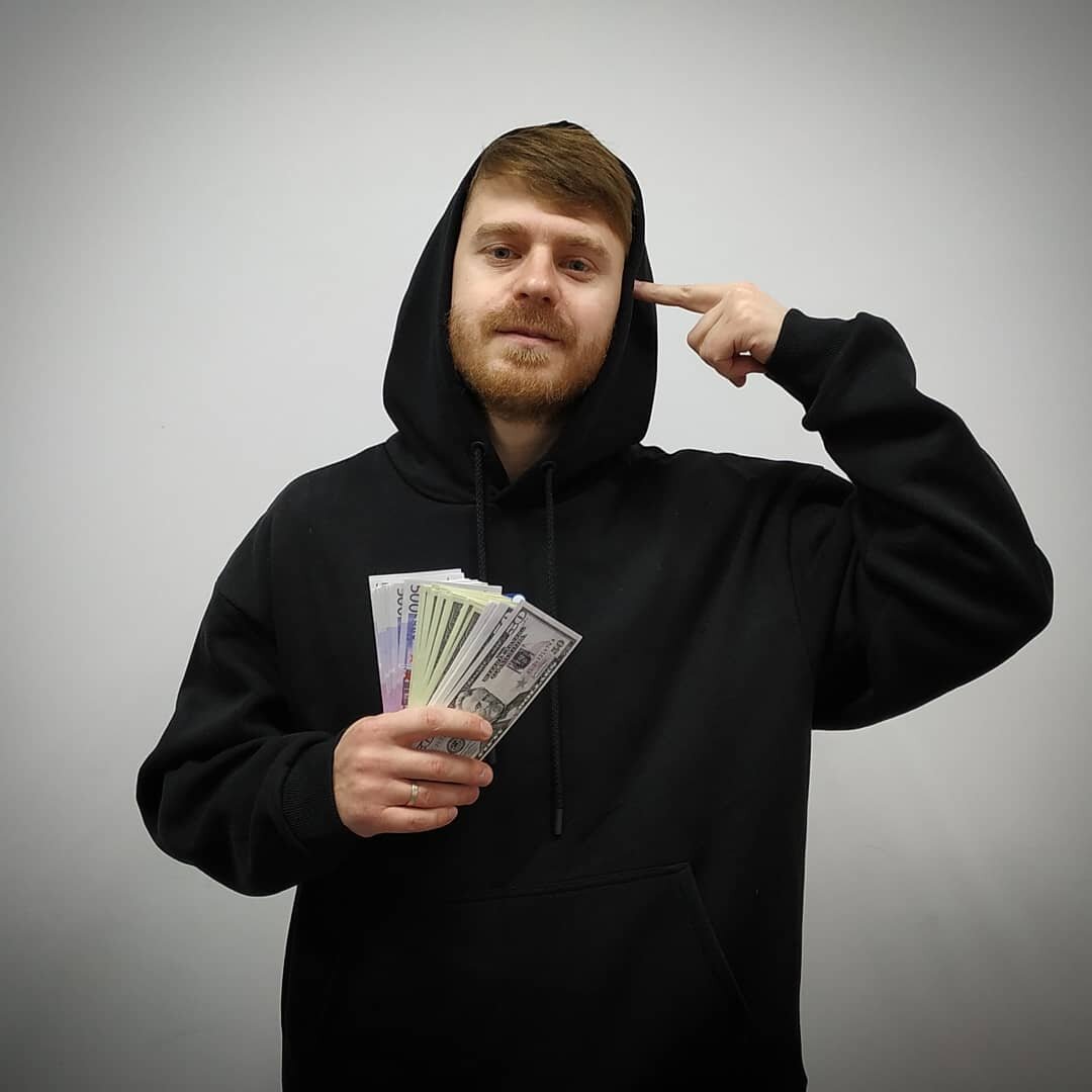 Инстаграм @zbsdenis