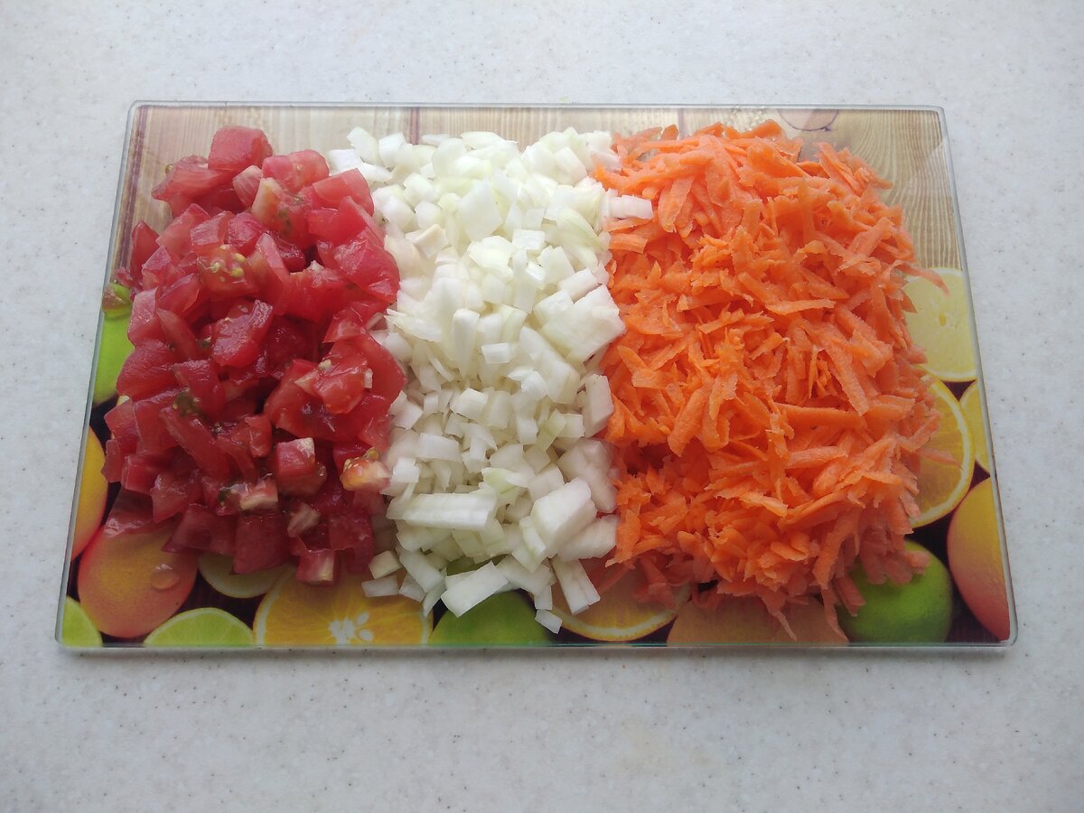 Жареная курица с овощами, пошаговый рецепт на ккал, фото, ингредиенты - Вална Руденко