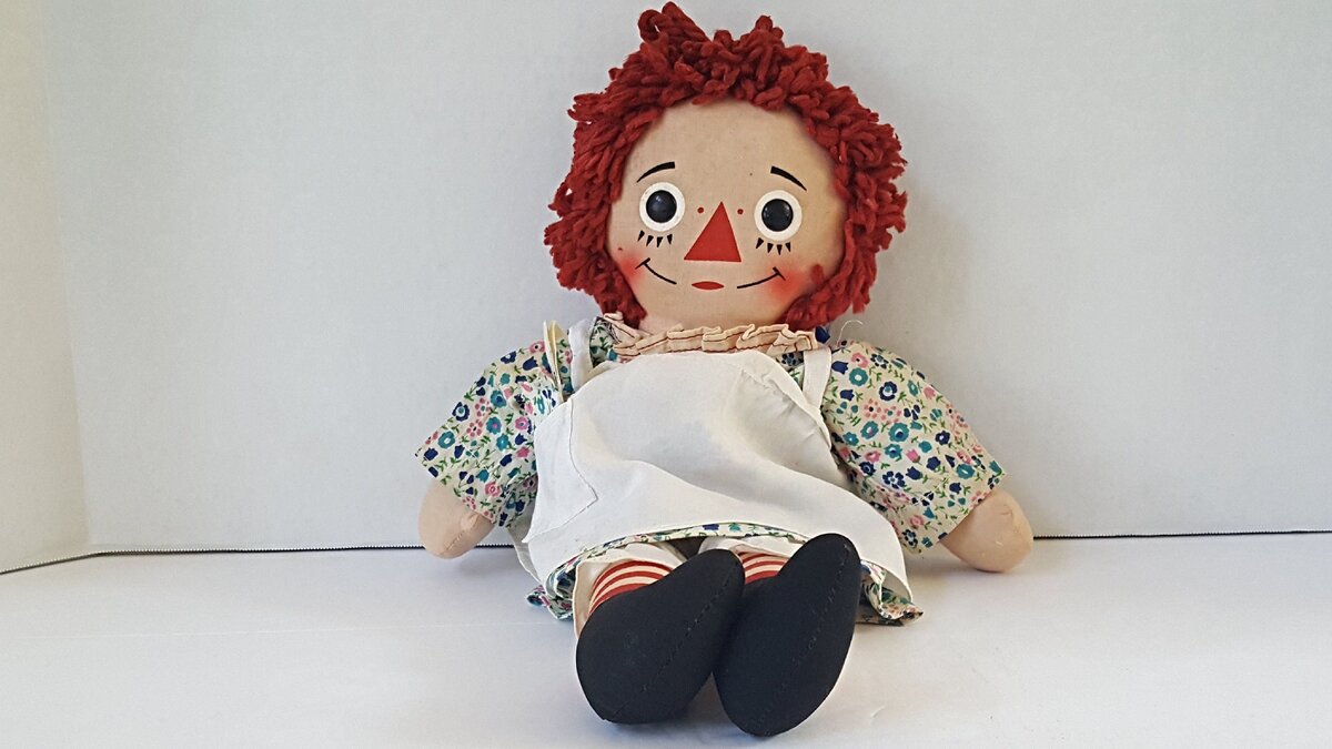 такую красотку обвиняют в зле