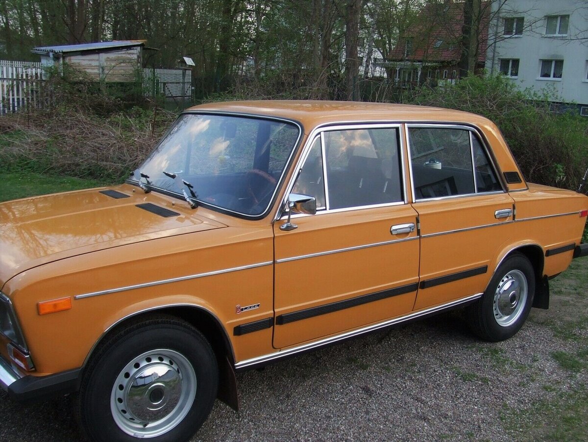 У ВАЗ 2106 также были новые колёсные диски. 