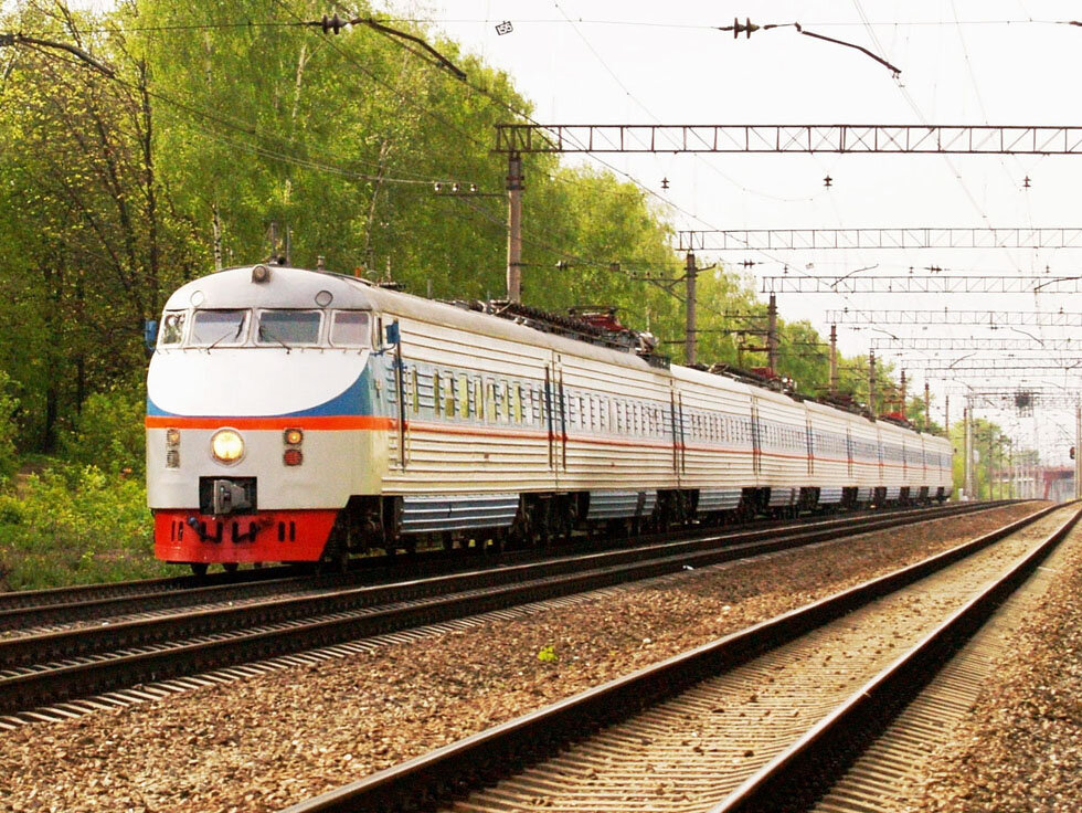 Поезд 200м. Эр200-01. Скоростной электропоезд эр200. Поезд 200м. Эр200 электропоезд.