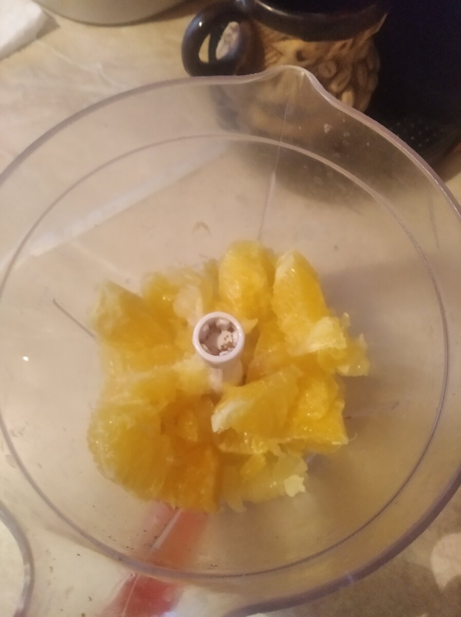 Измельчаем цитрусы