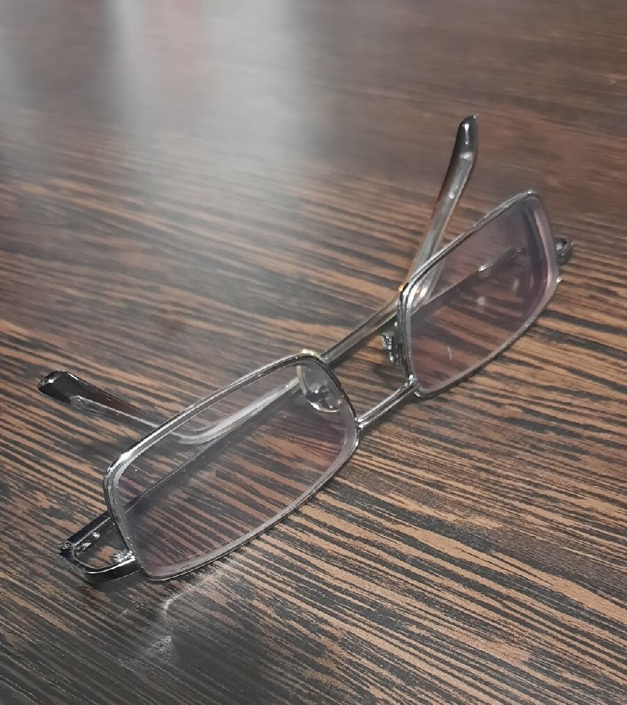 Это мои очки, которые ношу сейчас. 