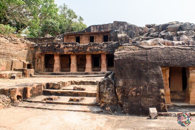 Пещеры Удаягири в Одише

