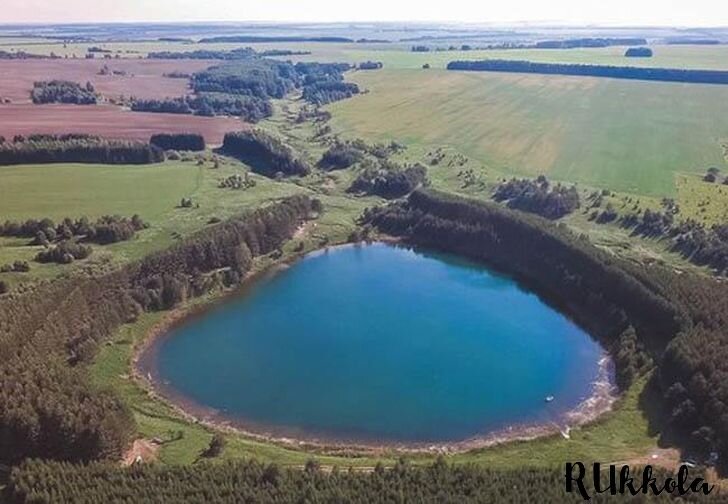 Лежнинское озеро - самое глубокое в Кировской области. Фото взято с сайта Ecoindustry.ru