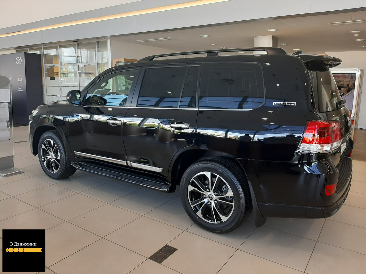 в профиль тоже хорош