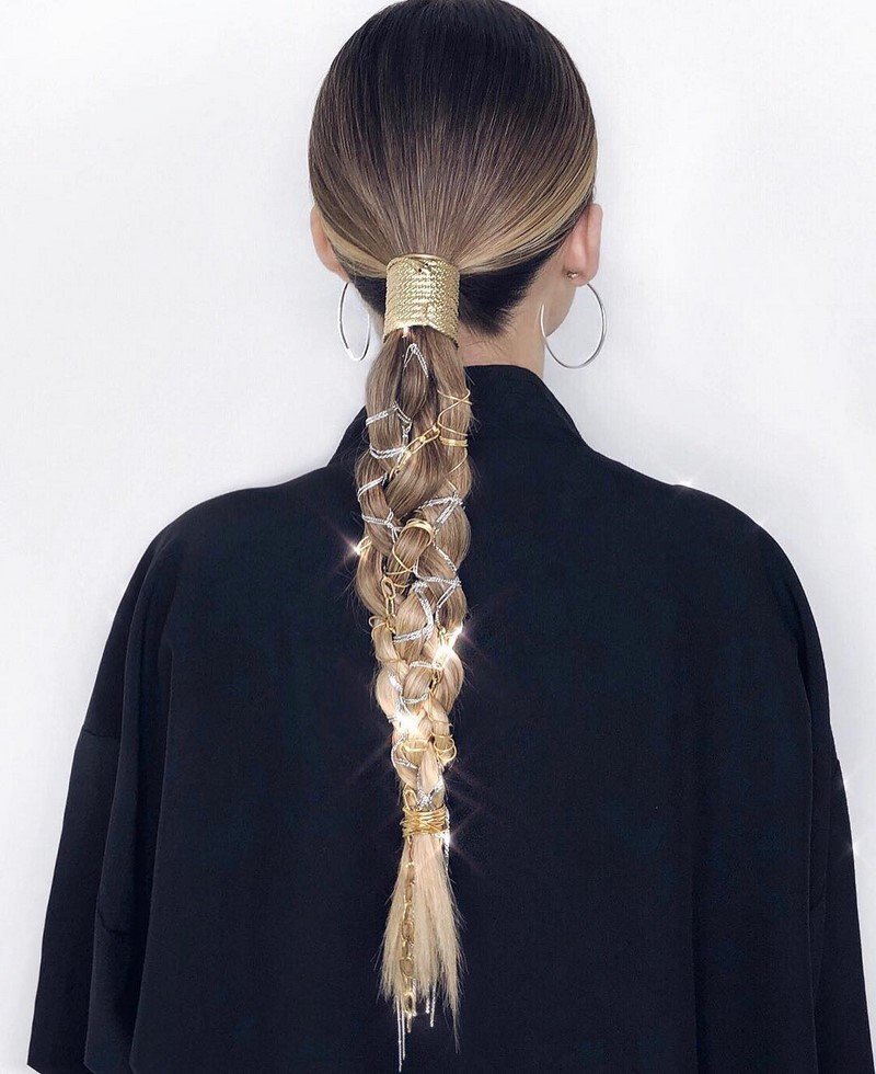 15 самых красивых и простых причесок для длинных волос (ФОТО)