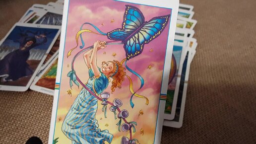 Olga tarot. Ольга Владимировна Таро. Красноярск Ольга Таро. Таро Ольга Инстаграм. Ольга Таро руны ютуб.