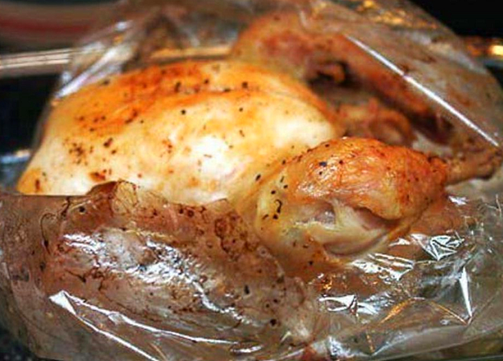Как приготовить курицу целиком в микроволновке в пакете