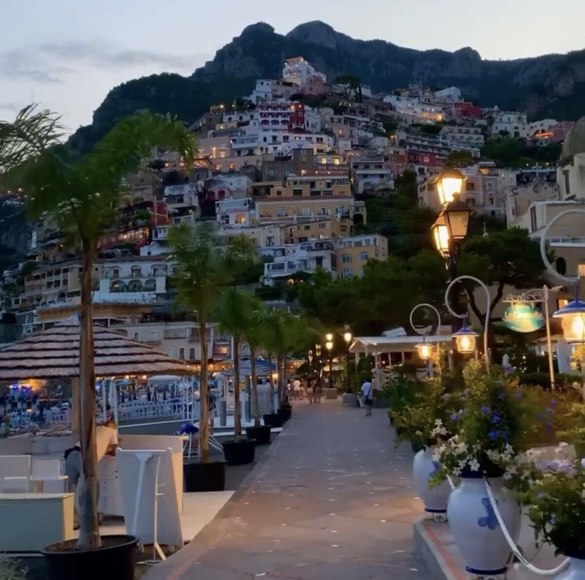 В отношении словарного запаса, туристу необходимо знать 400-500 слов, чтобы разговаривать в другой стране (Фото автора)