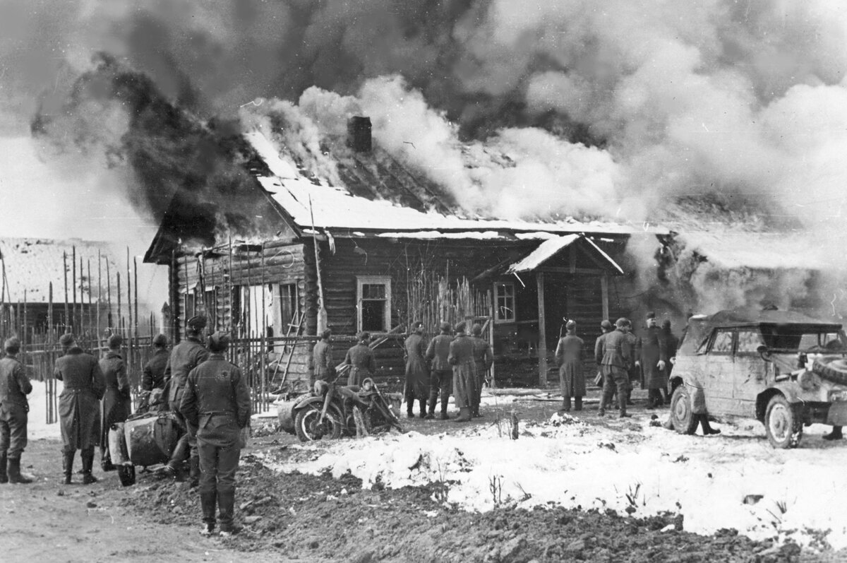Войско противника уничтожало деревни