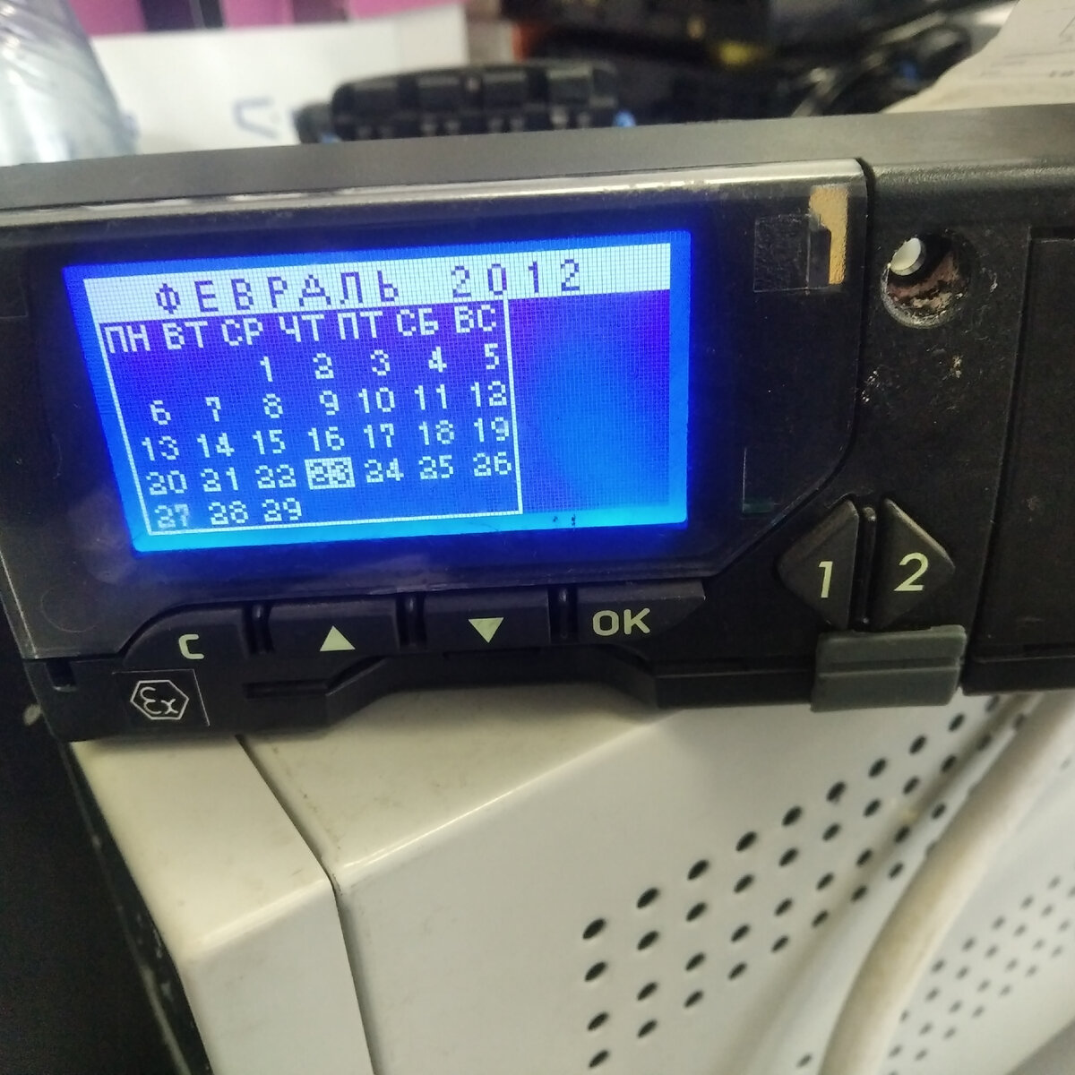 Слетает дата и время на тахографе Меркурий