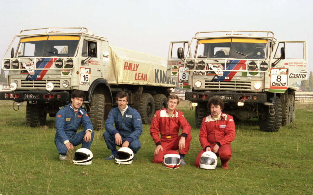 Слева направо: 1. Кабиров Фирдаус. 2. Гольцов Владимир. 3. Доронин Евгений. 4. Нургалеев Равиль.