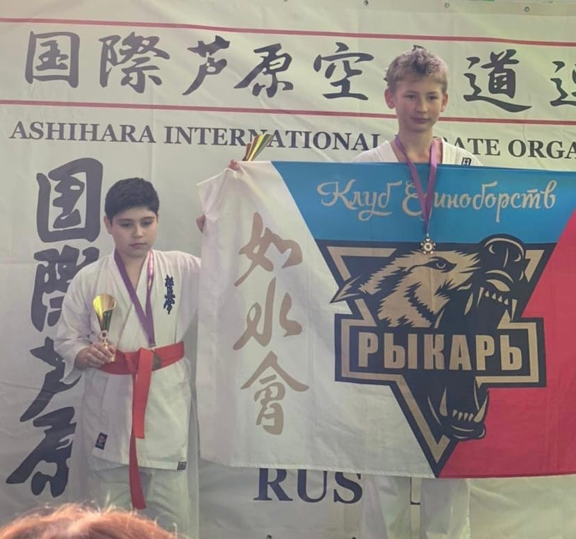 Константин Озеров